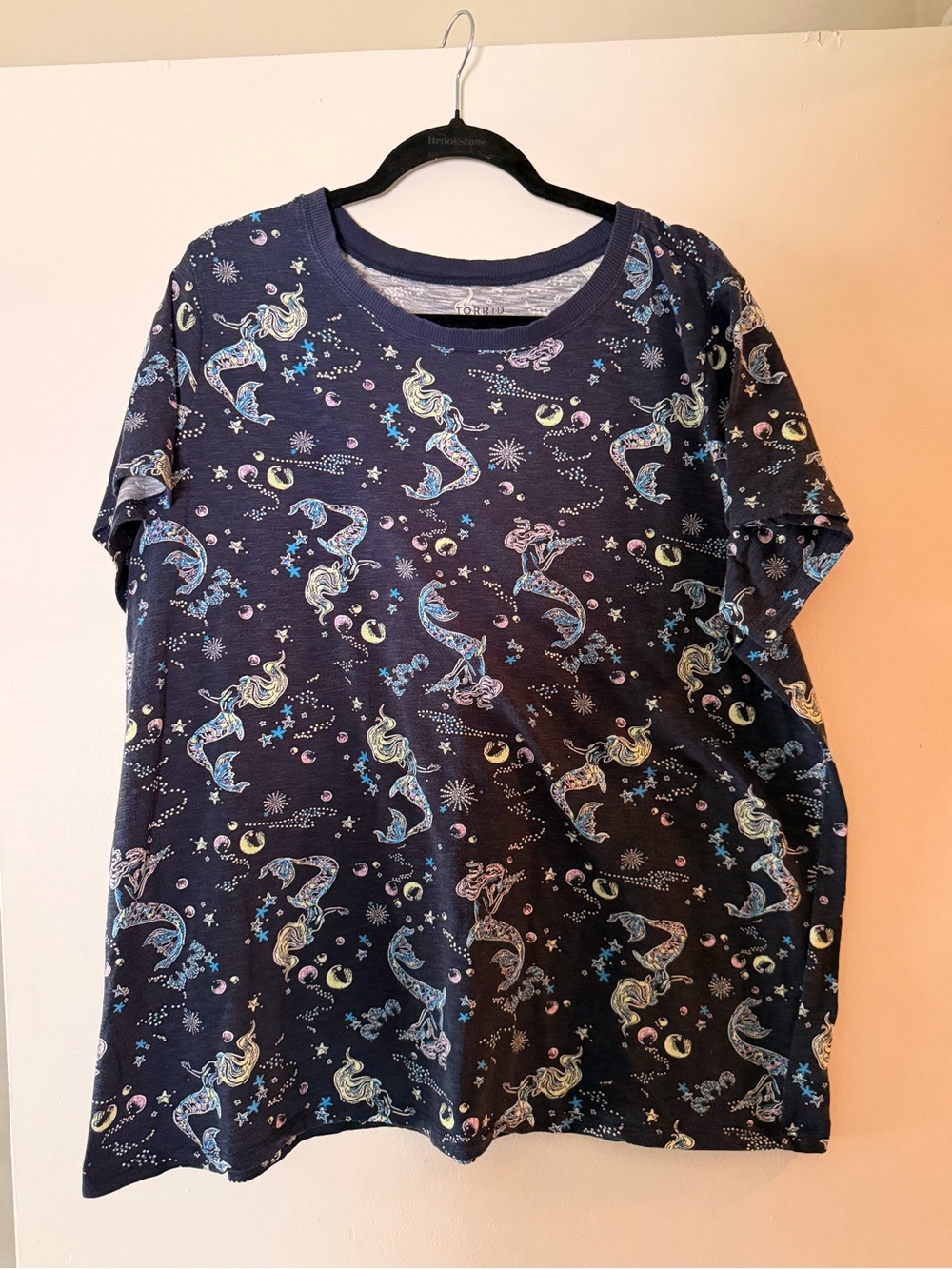 torrid Navy Mermaid & Celestial Print Short Sleeve Tee